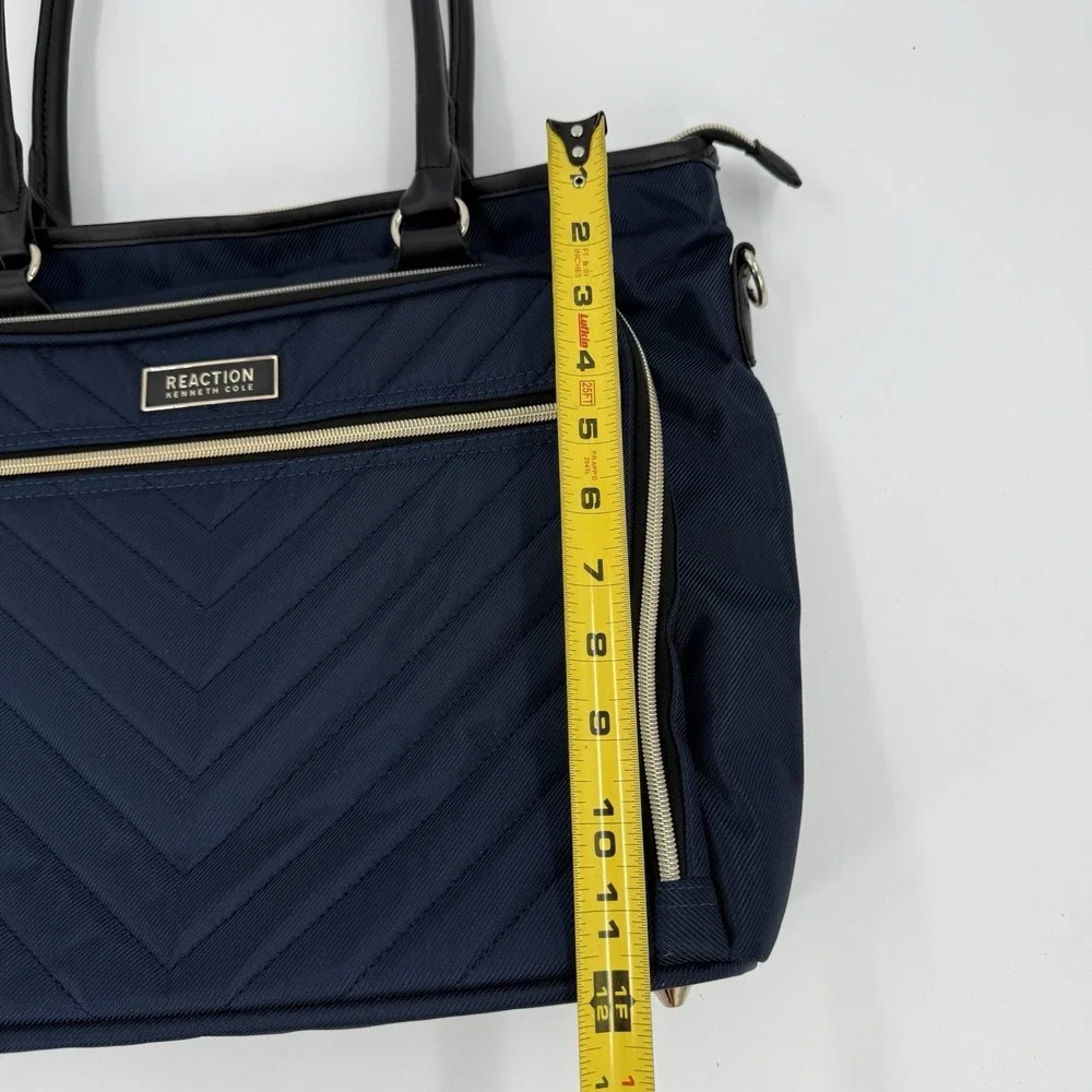 Kenneth Cole Reaction 15-17